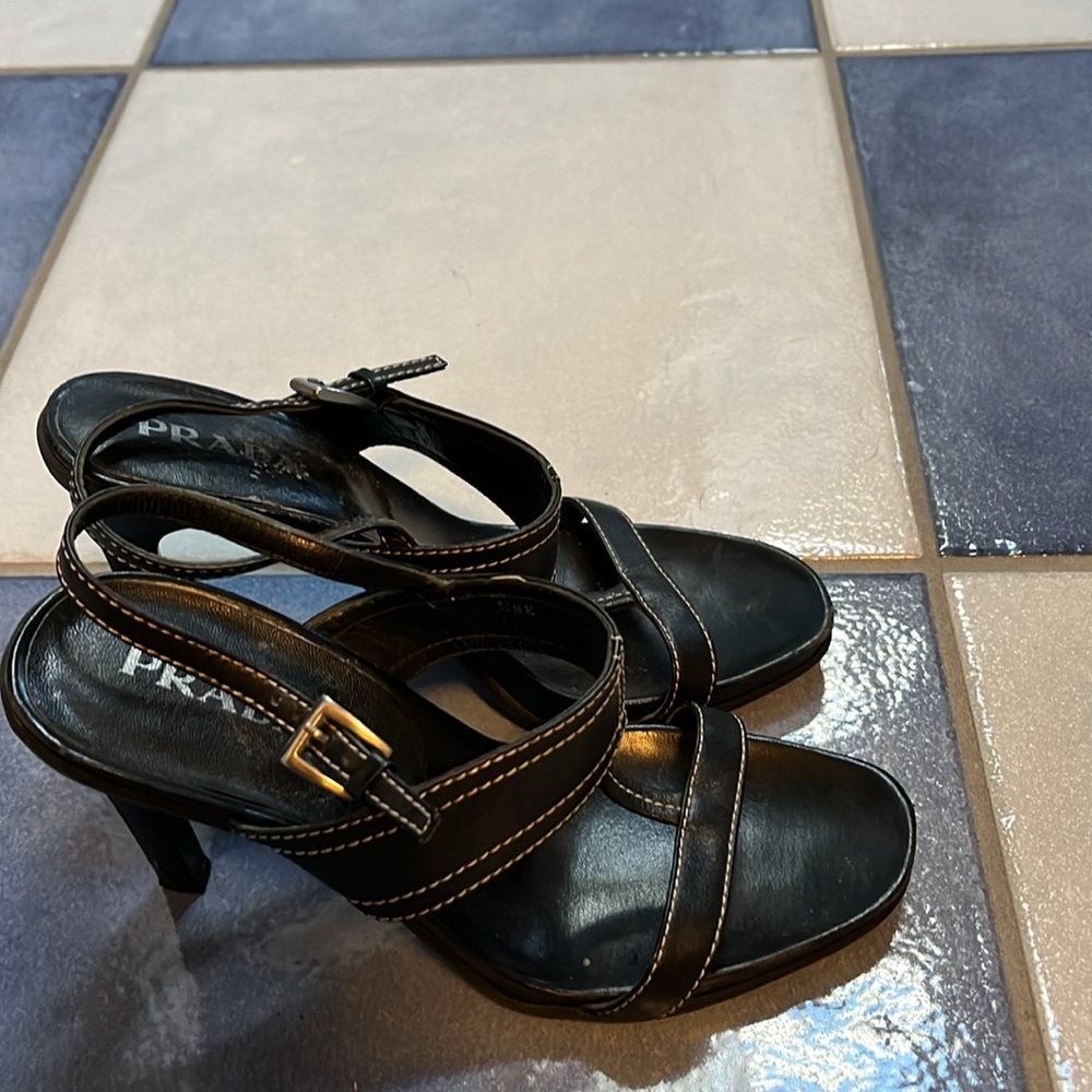 Black Prada high heeled sandals - Picture 2 of 3